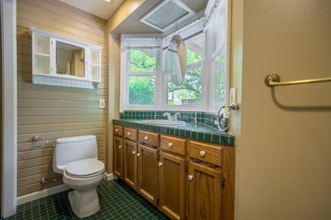 1003 Wellesley Ave, Modesto, CA 95350 photo 32