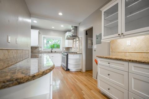 1003 Wellesley Ave, Modesto, CA 95350 photo 16