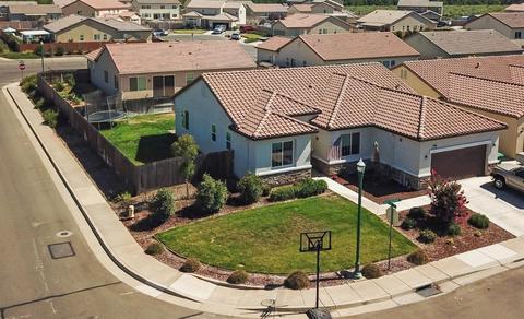 2046 Eagle Meadows Dr, Gridley, CA 95948 photo 2