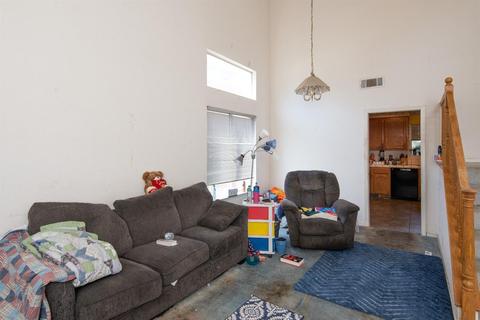 3909 Breda Ct, Modesto, CA 95356 photo 13