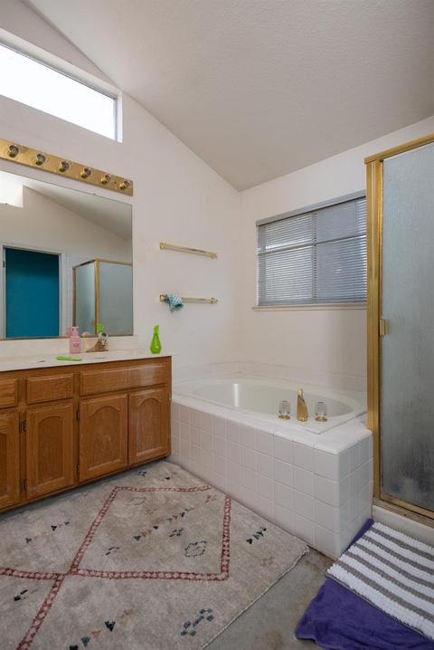 3909 Breda Ct, Modesto, CA 95356 photo 9
