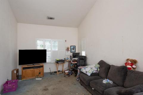 3909 Breda Ct, Modesto, CA 95356 photo 12