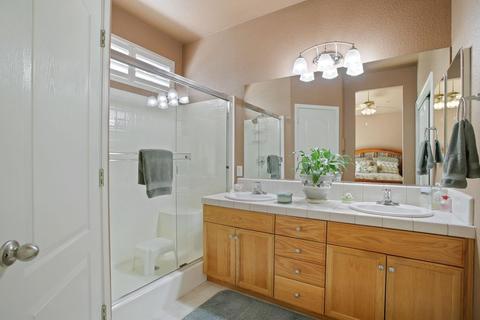 810 Eucalyptus Ct, Lodi, CA 95242 photo 17