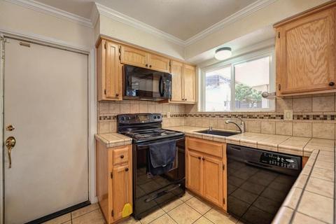 5506 Saint Charles Dr, Carmichael, CA 95608 photo 19