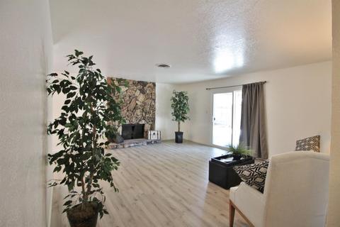 3838 Guava Ct, Modesto, CA 95356 photo 3