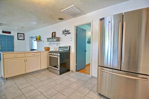 3300 E Redwood Rd, Ceres, CA 95307 photo 10