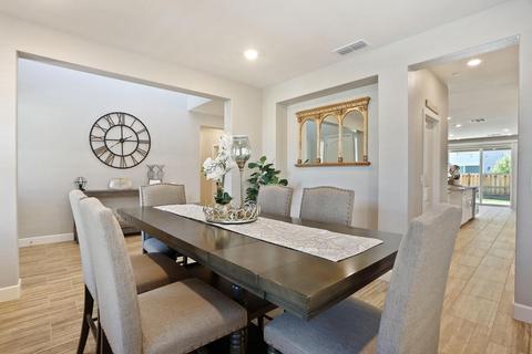 2561 Azalea Ave, Tracy, CA 95376 photo 10