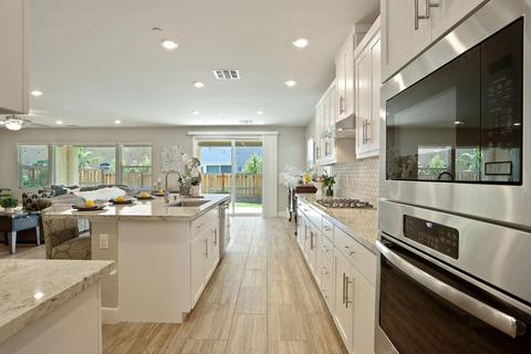 2561 Azalea Ave, Tracy, CA 95376 photo 13