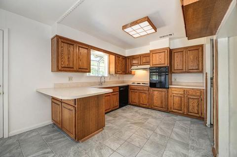 6110 Longmont Way, Carmichael, CA 95608 photo 10