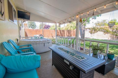 813 Meladee Ln, Galt, CA 95632 photo 4