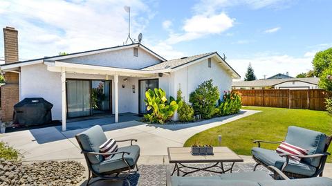 705 E Milgeo St, Ripon, CA 95366 photo 3
