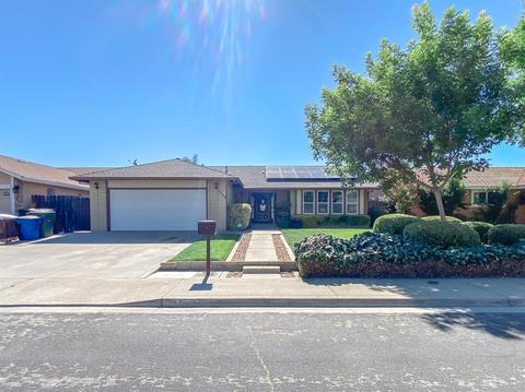 1749 Rose Ave, Ceres, CA 95307 photo 1