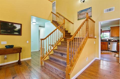 1801 Mark Mead Ln, Modesto, CA 95356 photo 8