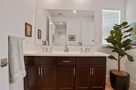 983 Pierce Ln, Davis, CA 95616 photo 42
