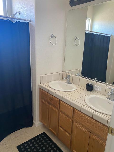 3041 Red Oak Ct, Turlock, CA 95382 photo 6