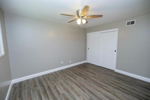 1805 E Orangeburg Ave, Modesto, CA 95355 photo 28