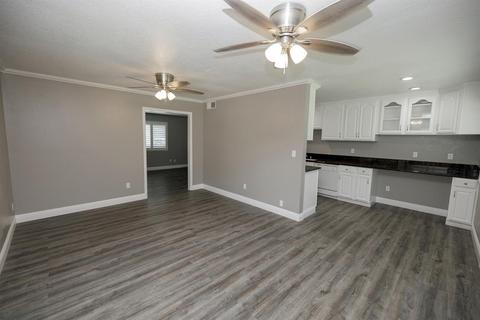 1805 E Orangeburg Ave, Modesto, CA 95355 photo 16
