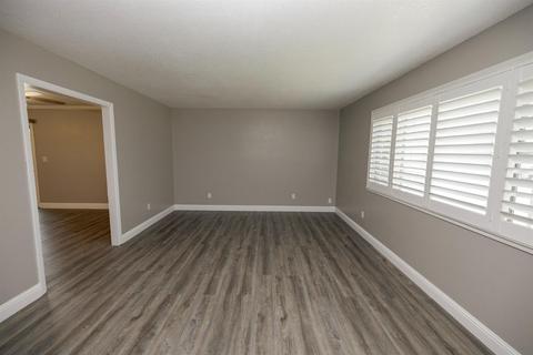 1805 E Orangeburg Ave, Modesto, CA 95355 photo 8
