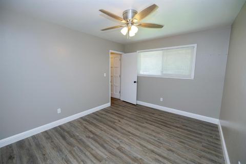 1805 E Orangeburg Ave, Modesto, CA 95355 photo 29