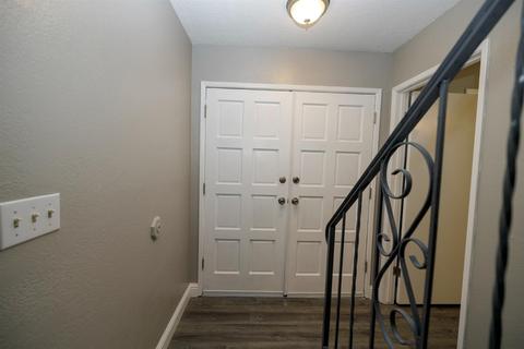 1805 E Orangeburg Ave, Modesto, CA 95355 photo 5