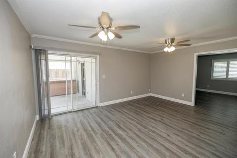 1805 E Orangeburg Ave, Modesto, CA 95355 photo 18