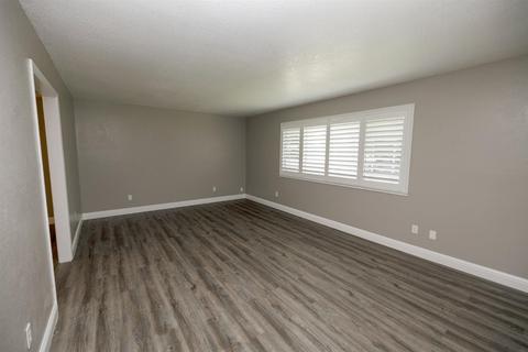 1805 E Orangeburg Ave, Modesto, CA 95355 photo 7
