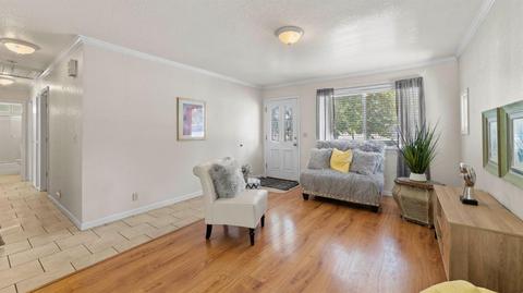 2033 S Humboldt Ave, Davis, CA 95616 photo 2