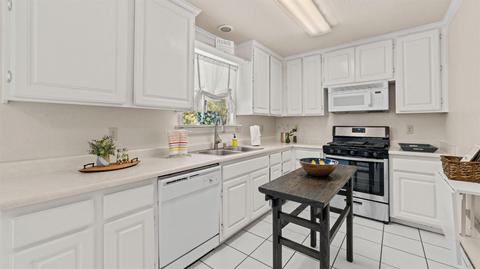 2033 S Humboldt Ave, Davis, CA 95616 photo 28