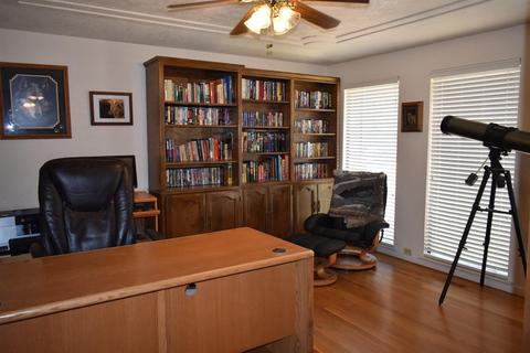 2425 Walter Dr, Modesto, CA 95351 photo 42