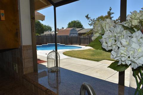 2425 Walter Dr, Modesto, CA 95351 photo 11