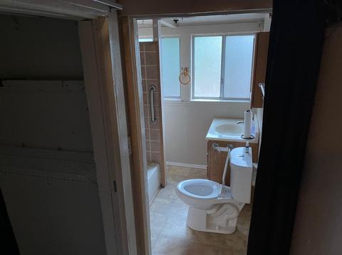 1760 10th St, Oakland, CA 94607 photo 9