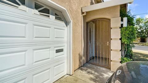 1033 Jayhawk Way, Modesto, CA 95358 photo 4