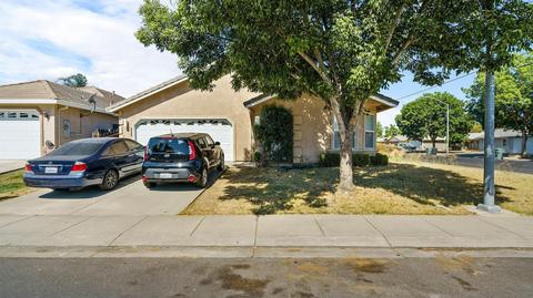 1033 Jayhawk Way, Modesto, CA 95358 photo 2