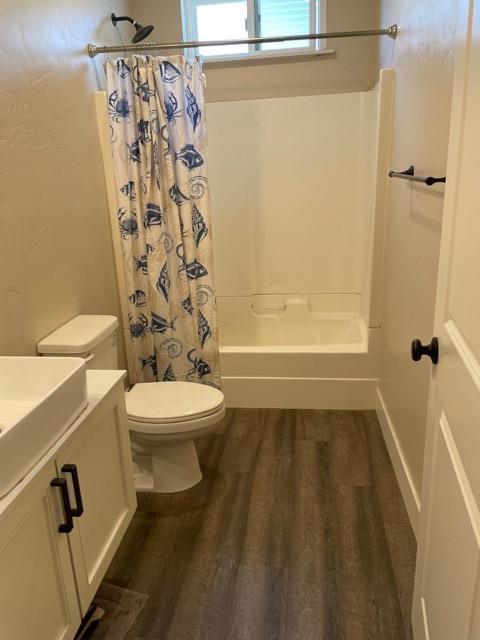 215 N Locust Ave, Ripon, CA 95366 photo 6