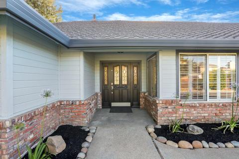 1422 Iris Dr, Lodi, CA 95242 photo 4