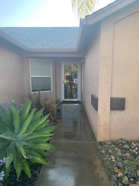 948 Beaver Park Way, Galt, CA 95632 photo 2