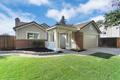 881 W Mount Diablo Ave, Tracy, CA 95376 photo 2