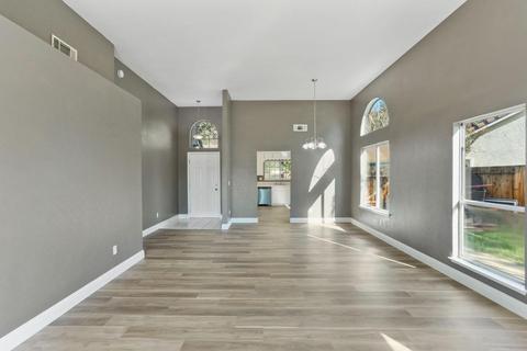 881 W Mount Diablo Ave, Tracy, CA 95376 photo 12