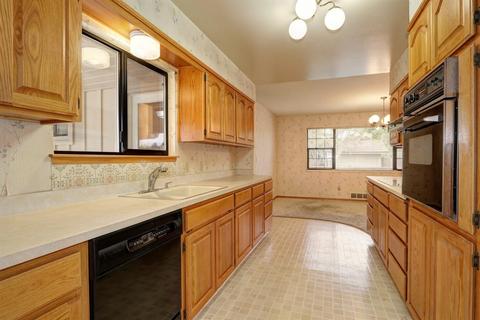 5561 Coolley Way, Carmichael, CA 95608 photo 17