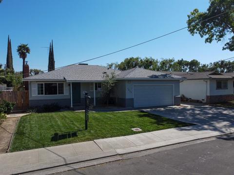 1612 Carnation Ct, Modesto, CA 95355 photo 2
