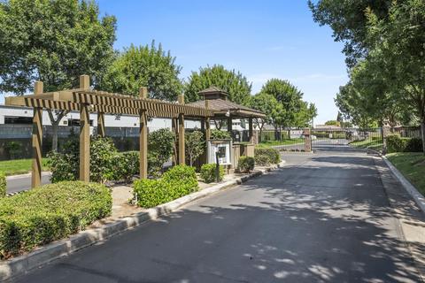 2192 Tiffany Walk, Manteca, CA 95336 photo 6