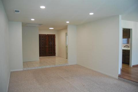 6320 Hillrise Dr, Carmichael, CA 95608 photo 8