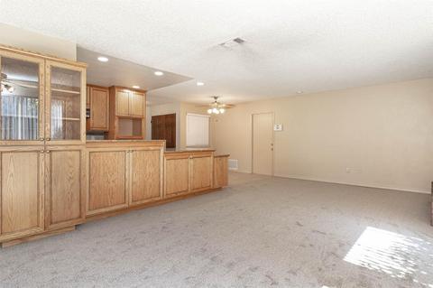 866 Cypress St, Manteca, CA 95336 photo 7