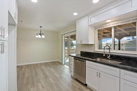 636 Lenore Dr, Modesto, CA 95351 photo 17