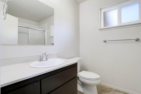 1005 Shadow Ridge Dr, Modesto, CA 95351 photo 24