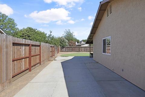 1005 Shadow Ridge Dr, Modesto, CA 95351 photo 29