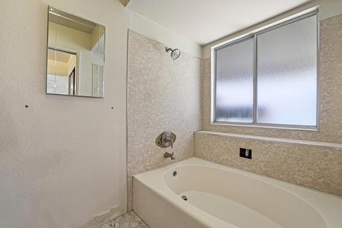2753 Riverbend Dr, Modesto, CA 95351 photo 18