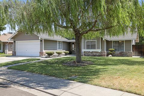 2753 Riverbend Dr, Modesto, CA 95351 photo 2