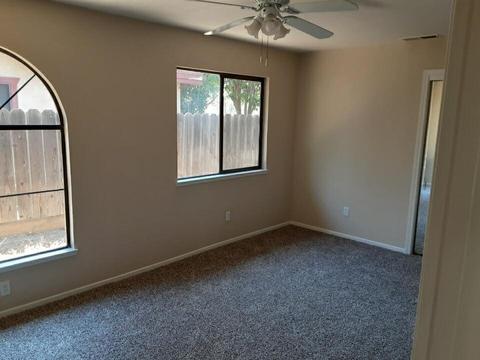 442 Roxanne Dr, Patterson, CA 95363 photo 8