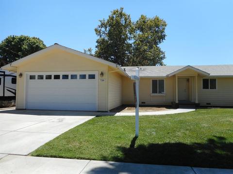 738 5th Ave, Gustine, CA 95322 photo 2